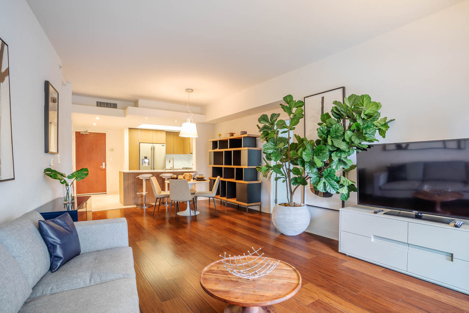 Floor plan for 2 beds, 2 baths